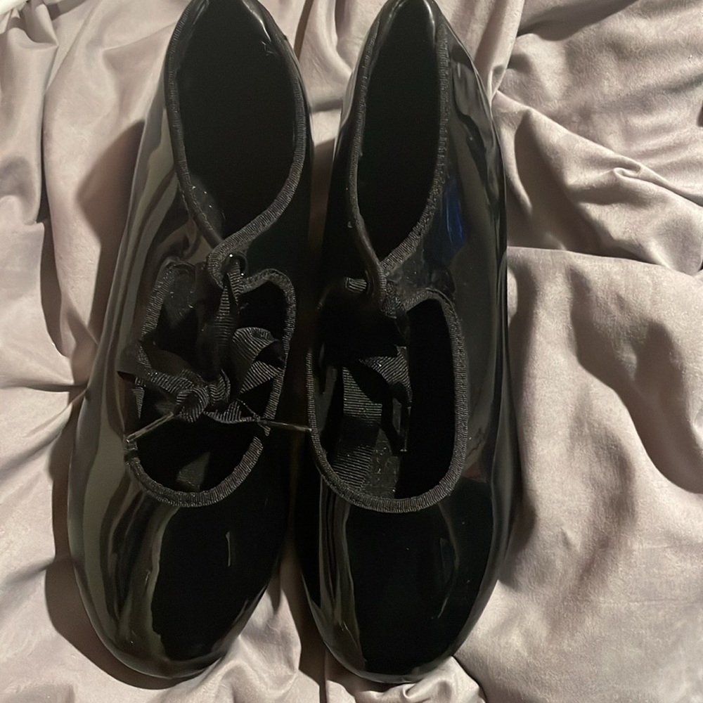 CAPEZIO TELETONE TAP SHOES, WOMAN